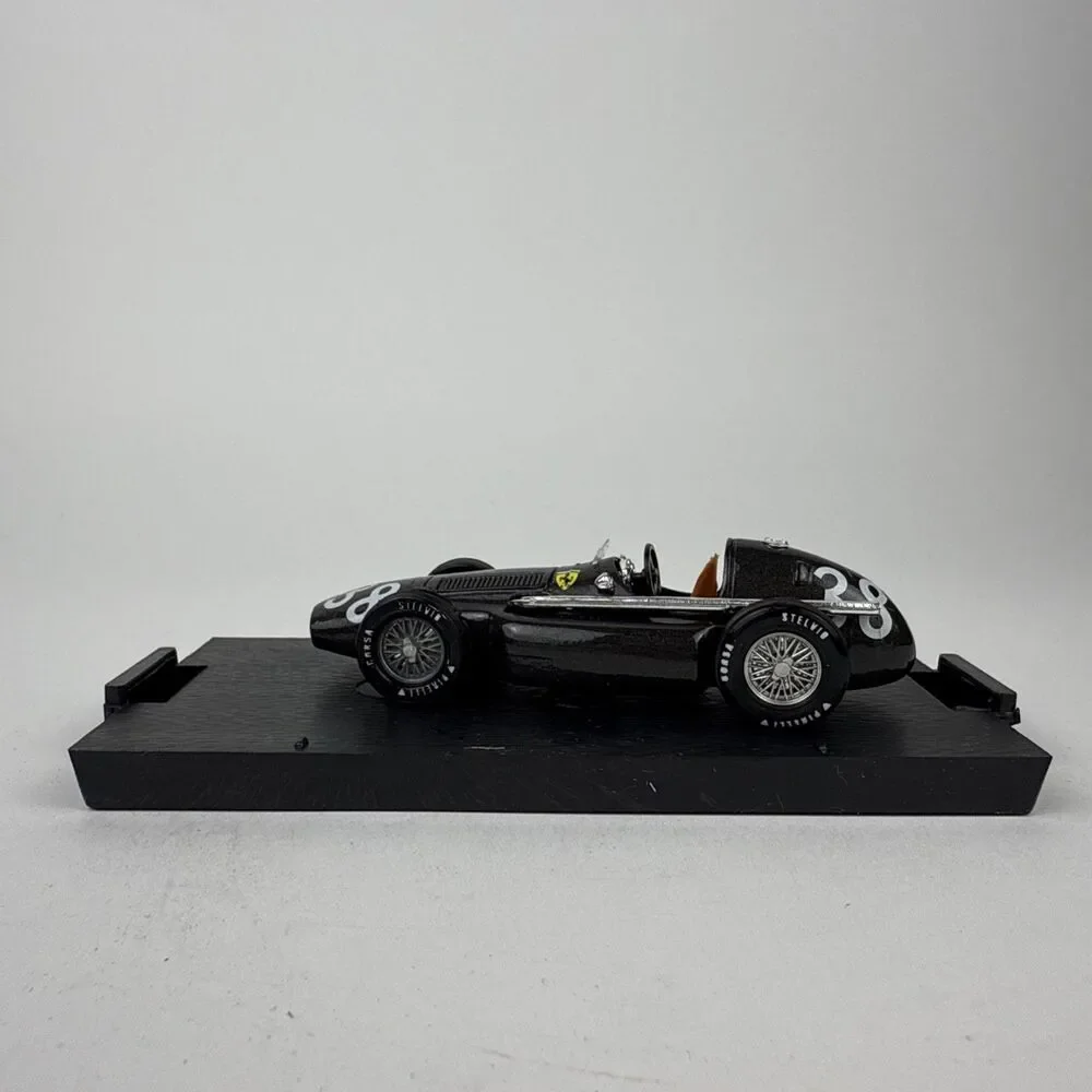 Brumm Models 1:43 Scale R197s - 1954 Ferrari 555 F1 Black #38